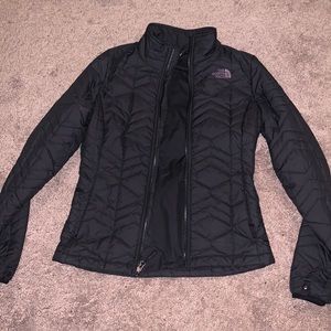 north face light jacket